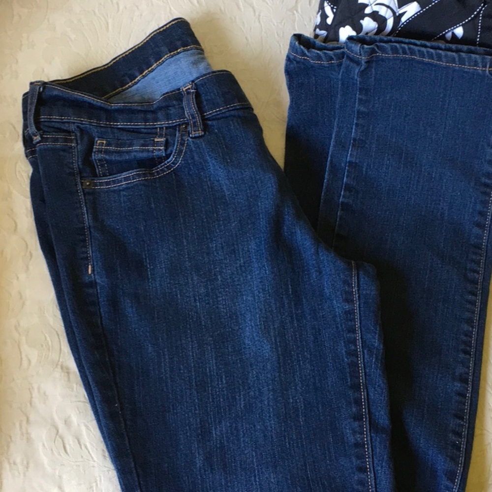 Old Navy Jeans women’s size 8 long inseam ‘32